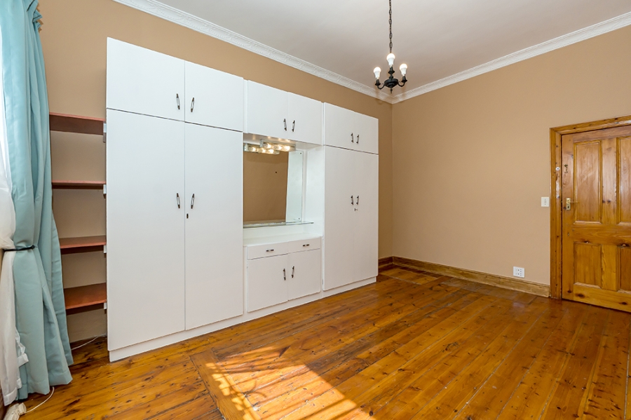 To Let 2 Bedroom Property for Rent in Woodstock Western Cape